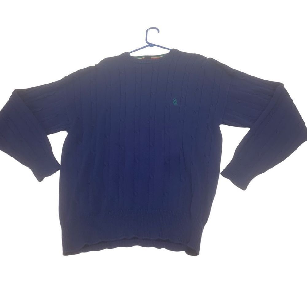 Vintage knit sweater